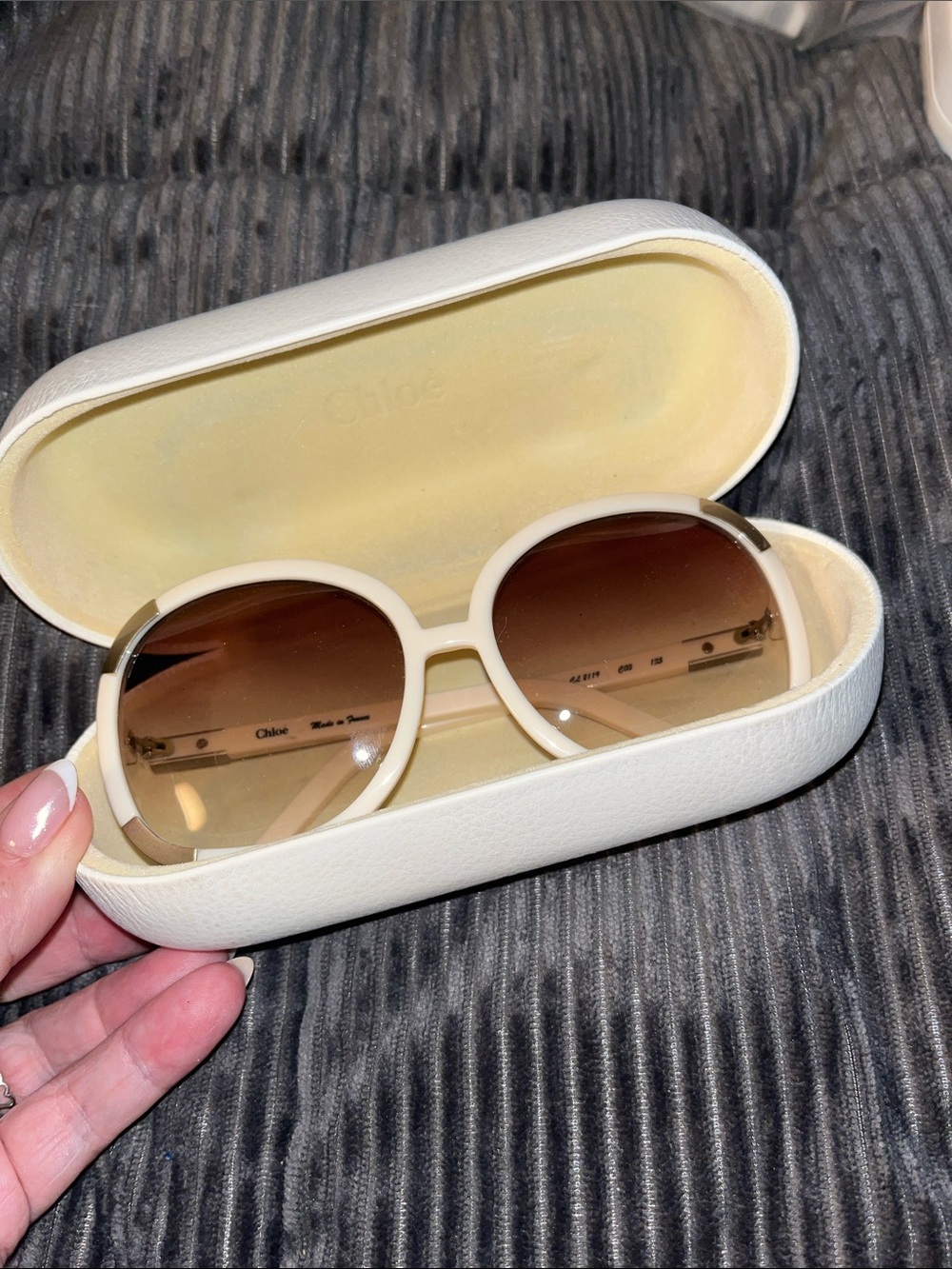 Chloe Cream Round Sunglasses with Gradient Brown Lenses
